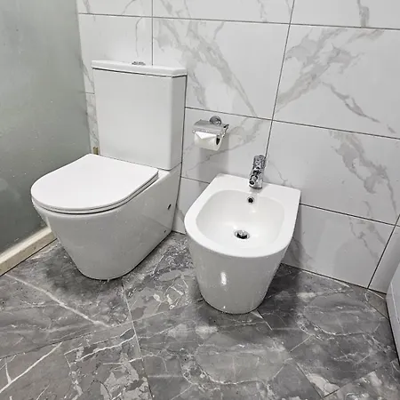 Next To Coco's Apartmán