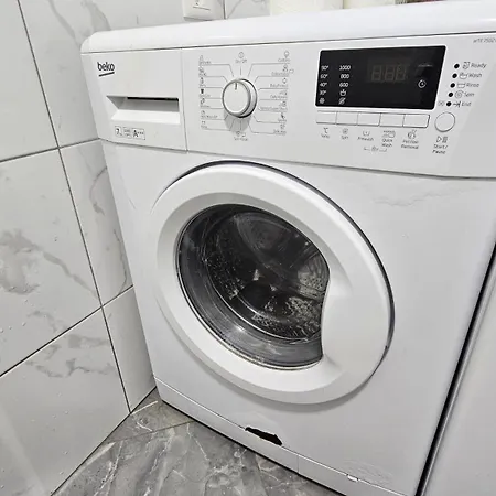 Next To Coco's Appartamento Tirana