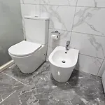 Next To Coco's Apartmán
