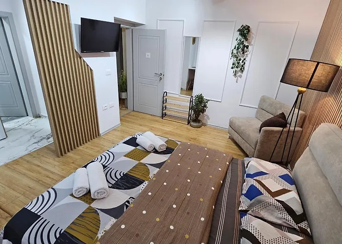 Next To Coco's Apartment