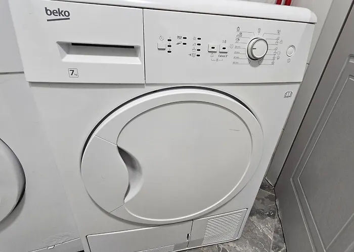 Apartment Next To Coco's *